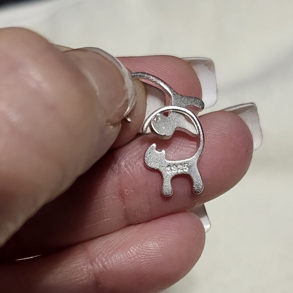 Jewelry - NWT SMALL 925 SILVER KITTY CAT HOOPS